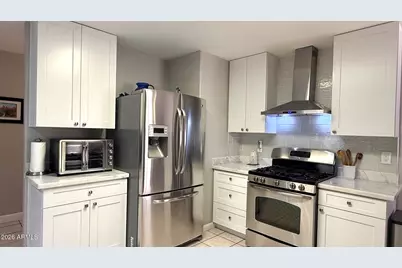 7129 W Toronto Way, Phoenix, AZ 85043 - Photo 23