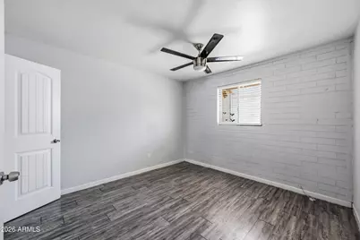 1744 W Glendale Avenue #11, Phoenix, AZ 85021 - Photo 7