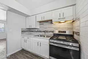 1744 W Glendale Ave, Phoenix, AZ 85021 - Photo 5