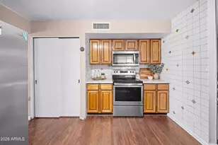 10122 W Turney Ave, Phoenix, AZ 85037 - Photo 13
