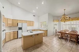 1210 E Clearview Dr, Casa Grande, AZ 85122 - Photo 17