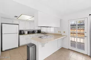 5409 W Echo Ln, Glendale, AZ 85302 - Photo 7