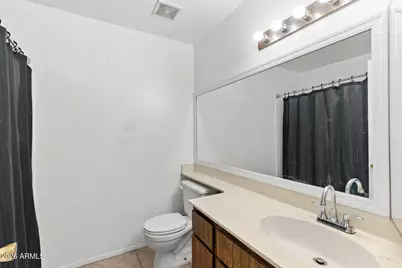 5409 W Echo Lane, Glendale, AZ 85302 - Photo 13