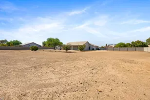 12361 W Desert Oasis Cir, El Mirage, AZ 85335 - Photo 29