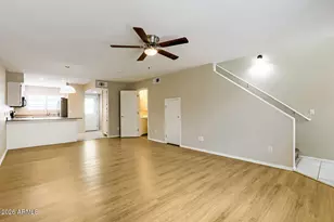 860 N McQueen Rd, Chandler, AZ 85225 - Photo 3