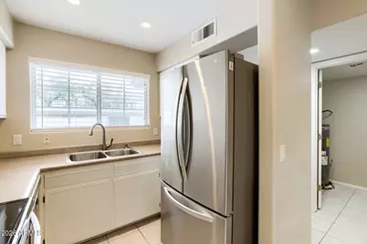 860 N McQueen Road #1119, Chandler, AZ 85225 - Photo 7