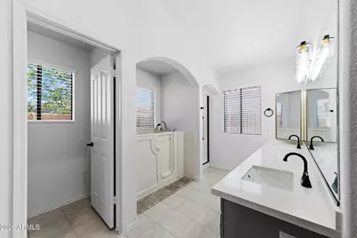 329 E Vaughn Avenue, Gilbert, AZ 85234 - Photo 25