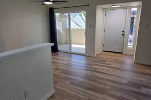 712 E Eugie Ave, Phoenix, AZ 85022 - Photo 7