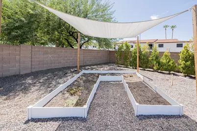 17601 N 18th Drive, Phoenix, AZ 85023 - Photo 25