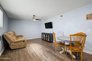 6030 S 19th Pl, Phoenix, AZ 85042 - Photo 7