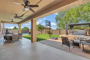 3548 W Hidden Mountain Ln, Phoenix, AZ 85086 - Photo 27