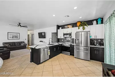 5614 S 26th Place, Phoenix, AZ 85040 - Photo 9