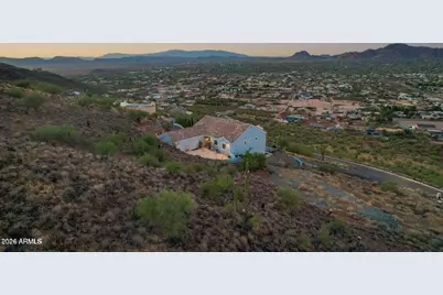 37325 N 29th Avenue, Phoenix, AZ 85086 - Photo 13