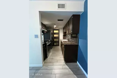 5212 N 42nd Lane, Phoenix, AZ 85019 - Photo 9