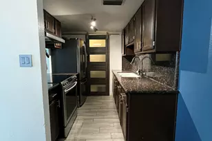 5212 N 42nd Ln, Phoenix, AZ 85019 - Photo 9