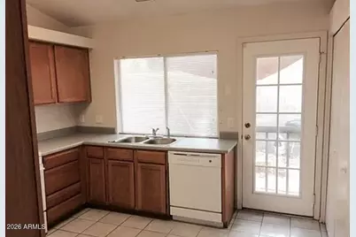 860 N McQueen Road #1041, Chandler, AZ 85225 - Photo 3