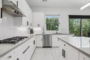 3200 N 39th St, Phoenix, AZ 85018 - Photo 9