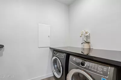 3200 N 39th Street #28, Phoenix, AZ 85018 - Photo 13