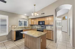 1654 N 125th Ln, Avondale, AZ 85392 - Photo 11