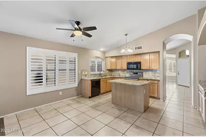 1654 N 125th Lane, Avondale, AZ 85392 - Photo 9