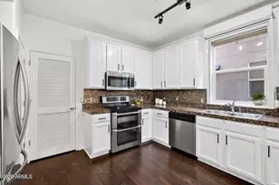 706 E Washington St, Phoenix, AZ 85034 - Photo 9