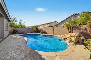 2526 E Tonto Dr, Gilbert, AZ 85298 - Photo 39