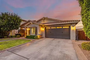 2526 E Tonto Dr, Gilbert, AZ 85298 - Photo 3