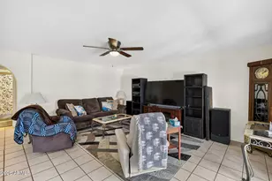 8764 W Columbine Dr, Peoria, AZ 85381 - Photo 9