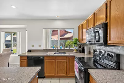 8764 W Columbine Drive, Peoria, AZ 85381 - Photo 17