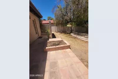 220 E Aster Drive, Phoenix, AZ 85022 - Photo 13