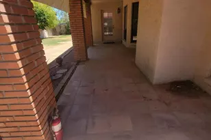 220 E Aster Dr, Phoenix, AZ 85022 - Photo 15