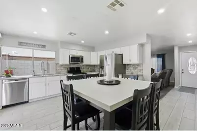 8650 N 56th Avenue, Glendale, AZ 85302 - Photo 7