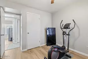 8650 N 56th Ave, Glendale, AZ 85302 - Photo 11