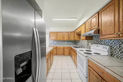 8141 W Indianola Avenue, Phoenix, AZ 85033 - Photo 15