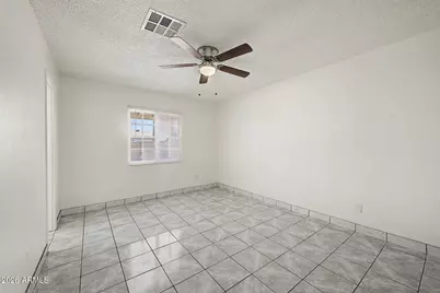 8141 W Indianola Avenue, Phoenix, AZ 85033 - Photo 25
