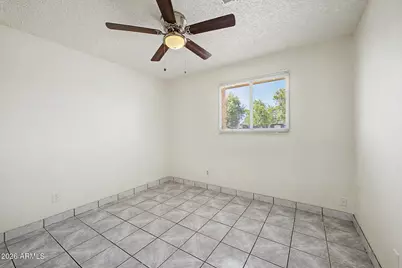 8141 W Indianola Avenue, Phoenix, AZ 85033 - Photo 23