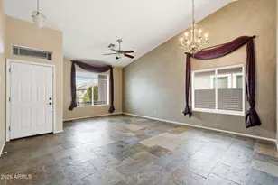 3562 E Red Oak Ln, Gilbert, AZ 85297 - Photo 5