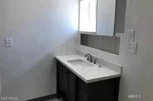 1137 W Rice St, Miami, AZ 85539 - Photo 13