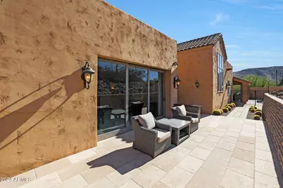 1044 W Indian Hills Place, Phoenix, AZ 85023 - Photo 49