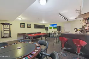 1044 W Indian Hills Pl, Phoenix, AZ 85023 - Photo 35