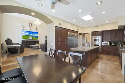 1044 W Indian Hills Place, Phoenix, AZ 85023 - Photo 23