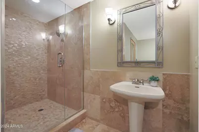 1044 W Indian Hills Place, Phoenix, AZ 85023 - Photo 39