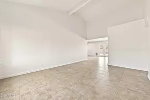 1041 W Kilarea Ave, Mesa, AZ 85210 - Photo 5