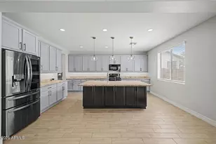 14217 W W Wind Dr, Surprise, AZ 85387 - Photo 9
