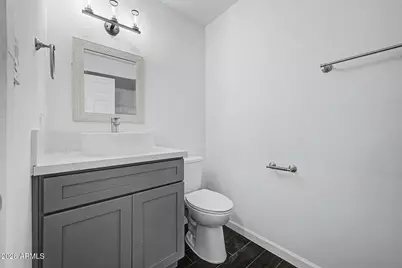 6340 W Avalon Drive, Phoenix, AZ 85033 - Photo 17