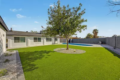 6340 W Avalon Drive, Phoenix, AZ 85033 - Photo 27