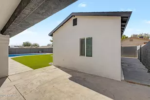 6340 W Avalon Dr, Phoenix, AZ 85033 - Photo 41