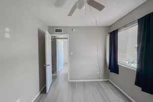 5172 W Olive Ave, Glendale, AZ 85302 - Photo 13