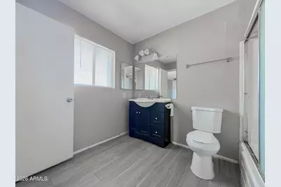 5172 W Olive Avenue, Glendale, AZ 85302 - Photo 17