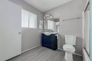 5172 W Olive Ave, Glendale, AZ 85302 - Photo 17